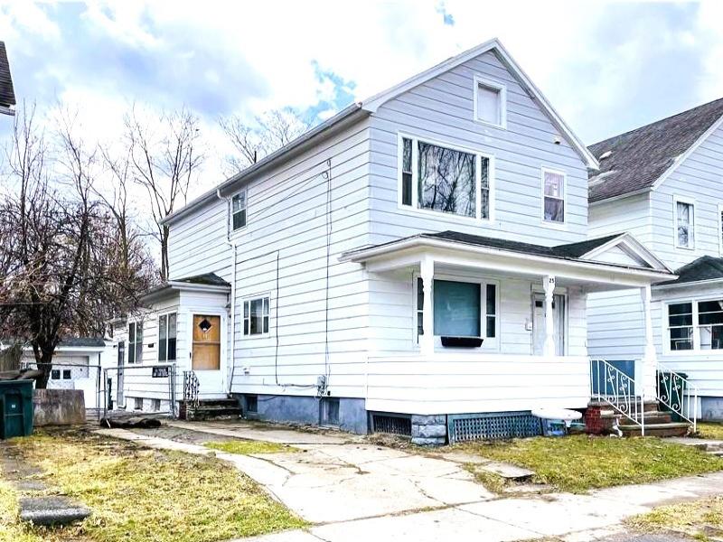 MLS #R1716099 image #0