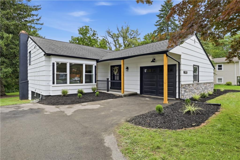 MLS #R1716363 image #0