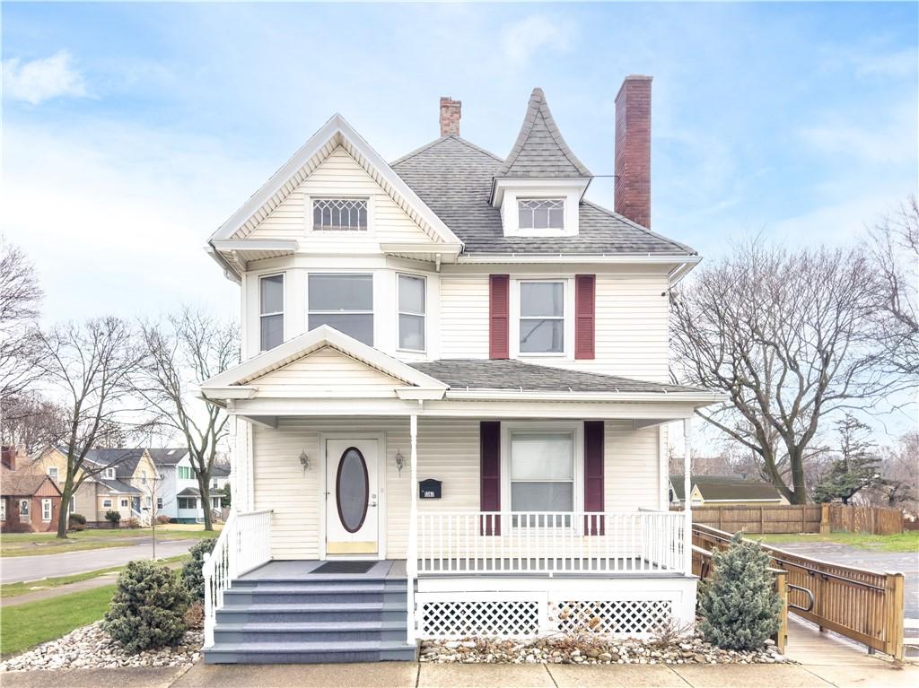 MLS #R1716491 image #0