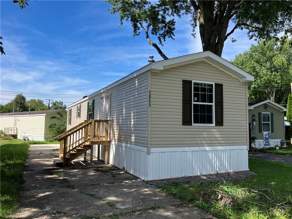 MLS #R1717117 image #0