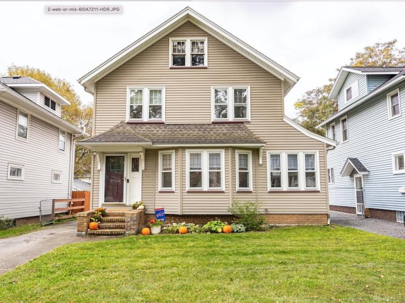 MLS #R1717733 image #0