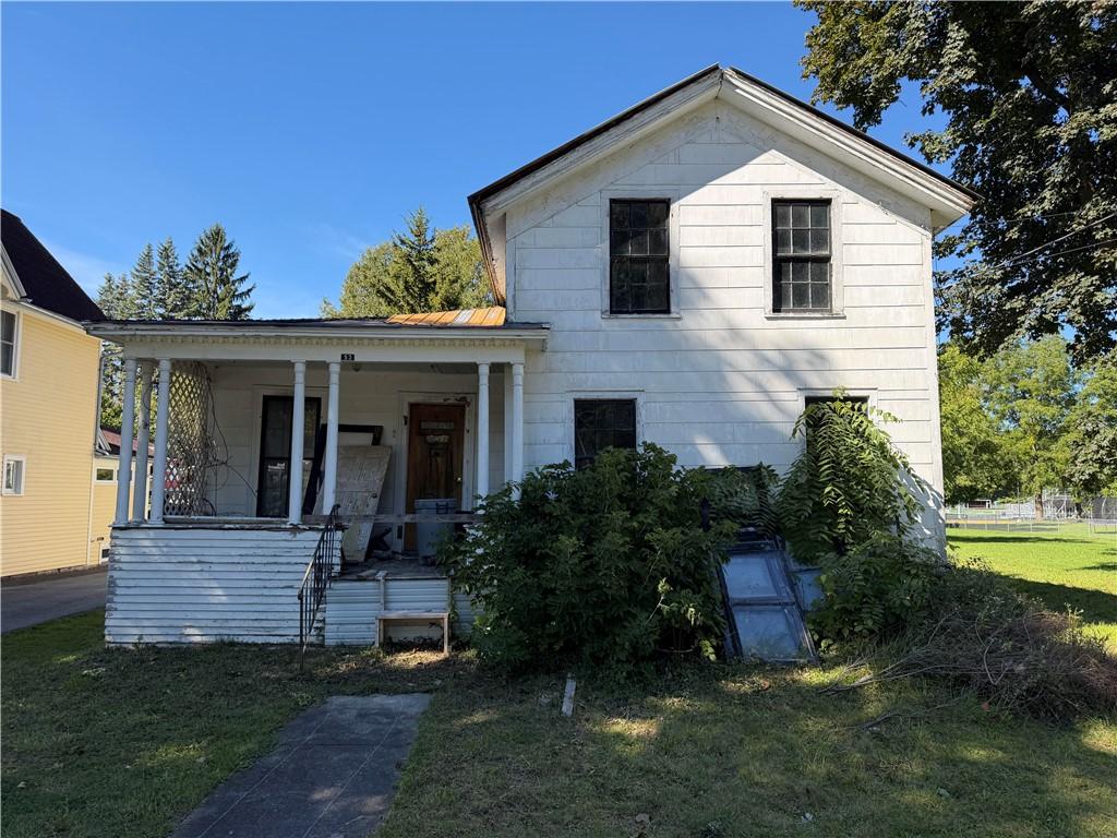 MLS #R1718012 image #0