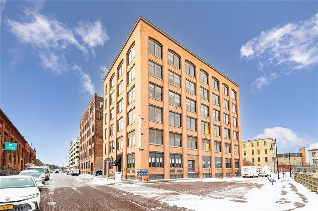 MLS #R1718465 image #0