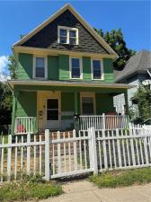 MLS #R1718689 image #0