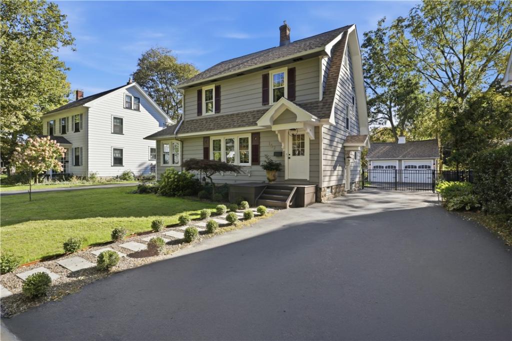 MLS #R1719288 image #0