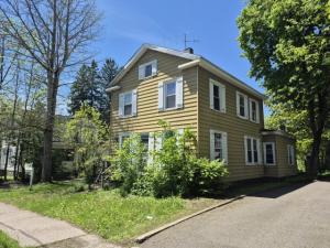 MLS #R1720118 image #0