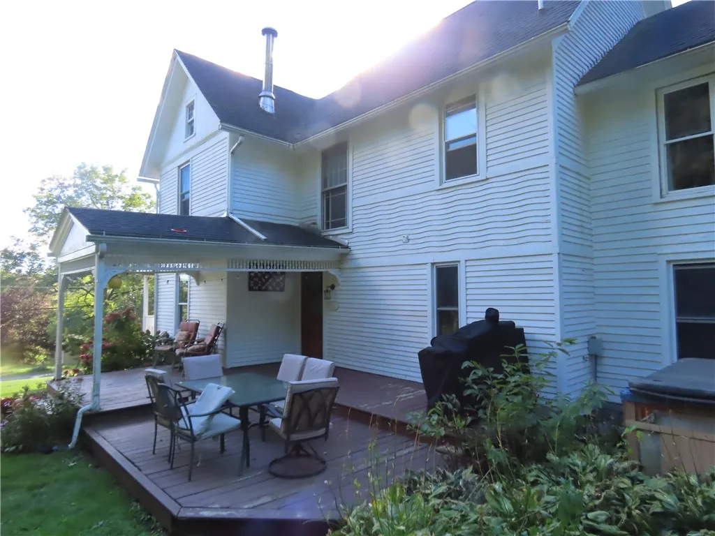 Type 3791 3791 North Creek Road Palmyra NY 14522 | MLS #R1720471