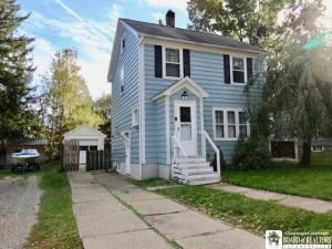 MLS #R1721346 image #0