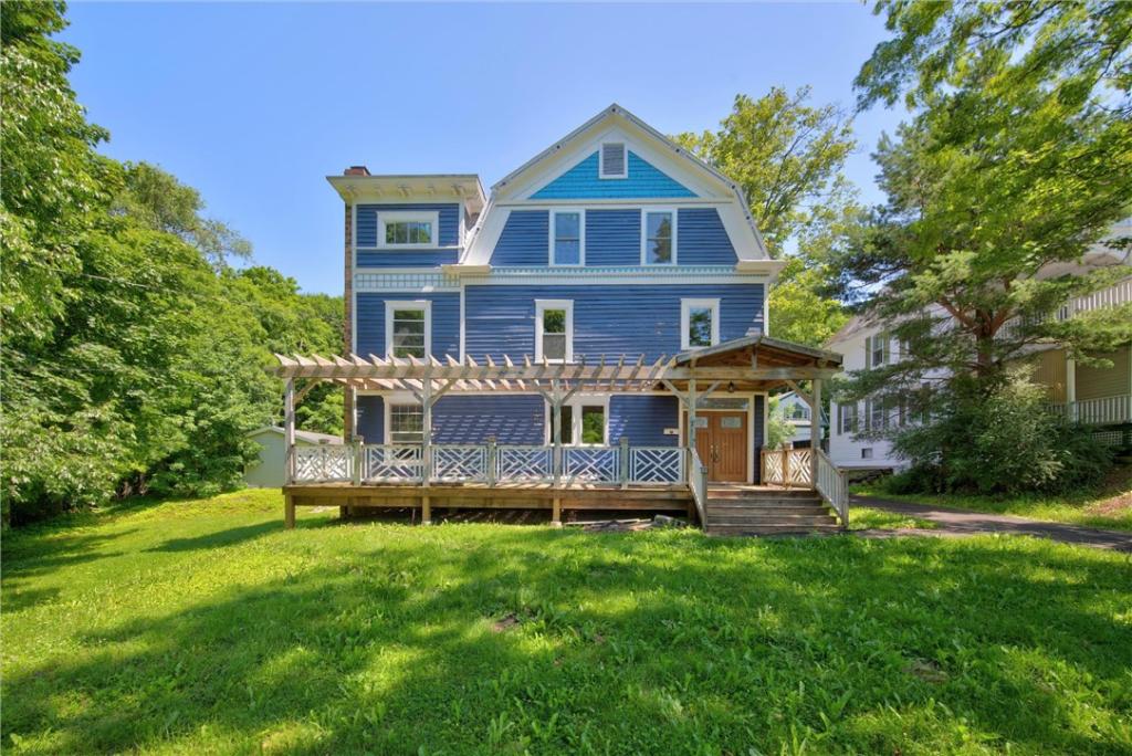 MLS #R1721448 image #0