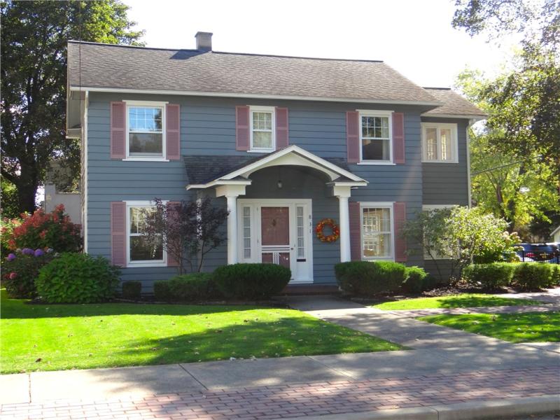 MLS #R1721631 image #0
