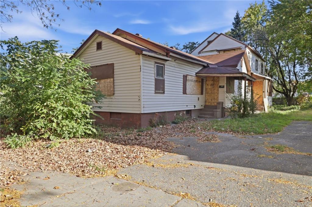 MLS #R1723178 image #0