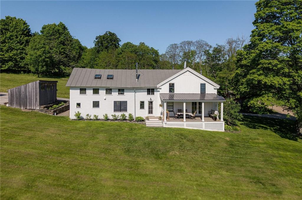 MLS #R1723406 image #0