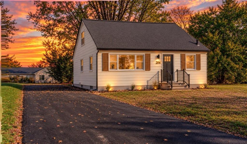 MLS #R1724927 image #0