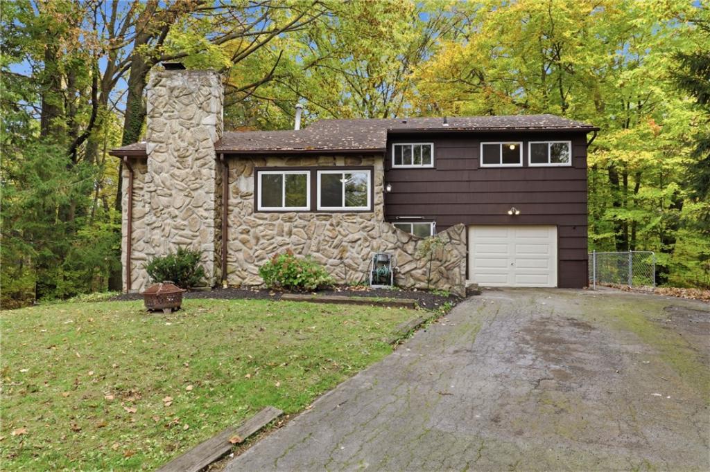MLS #R1725108 image #0