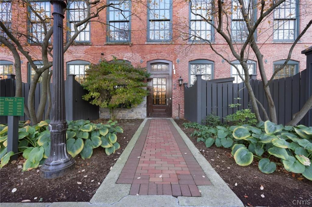 MLS #S1724126 image #0